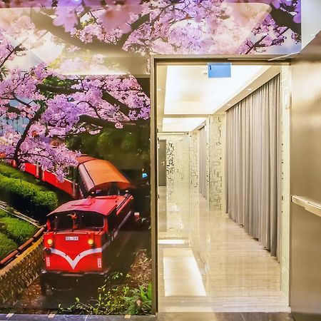 Vintage Apple Hotel Тайбэй Экстерьер фото