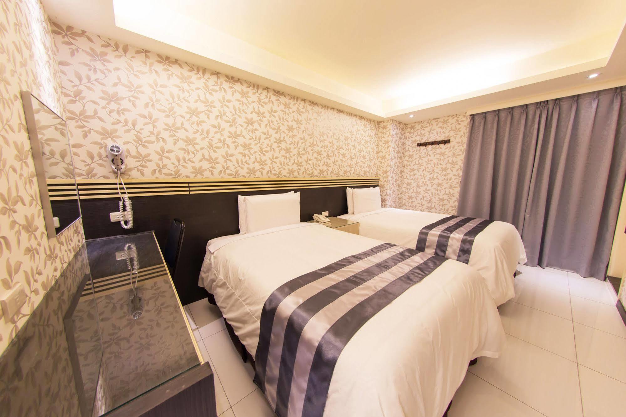 Vintage Apple Hotel Тайбэй Экстерьер фото